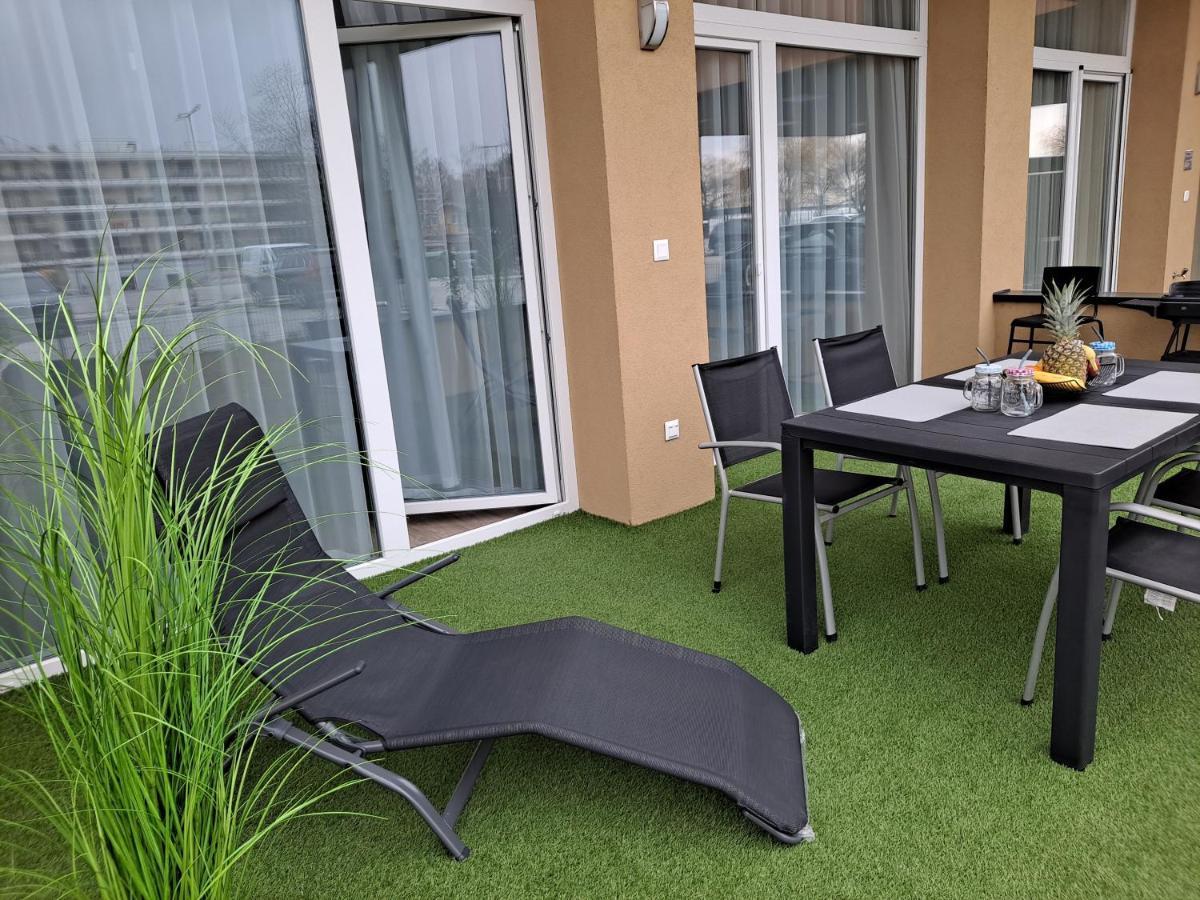 Vízparti Silver X apartman Siófok Exterior foto