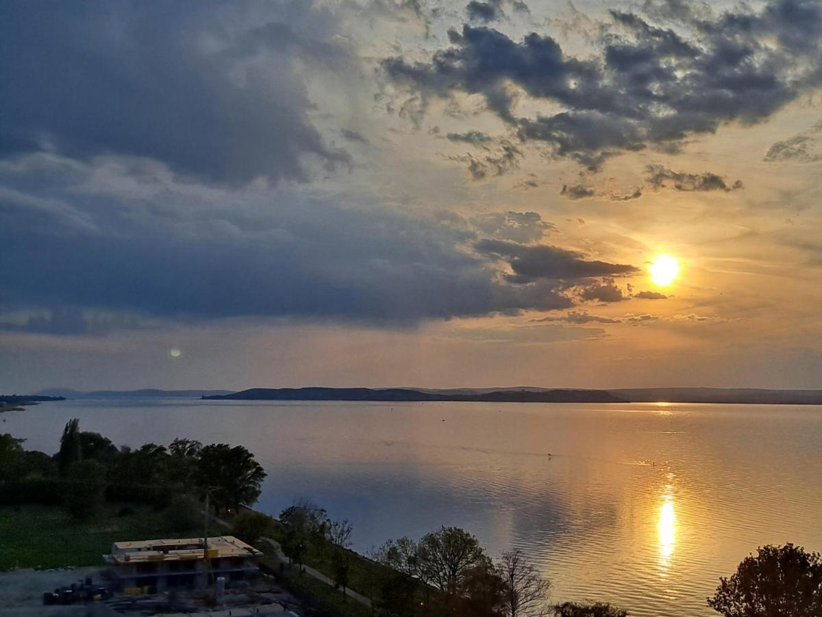 Vízparti Silver X apartman Siófok Exterior foto